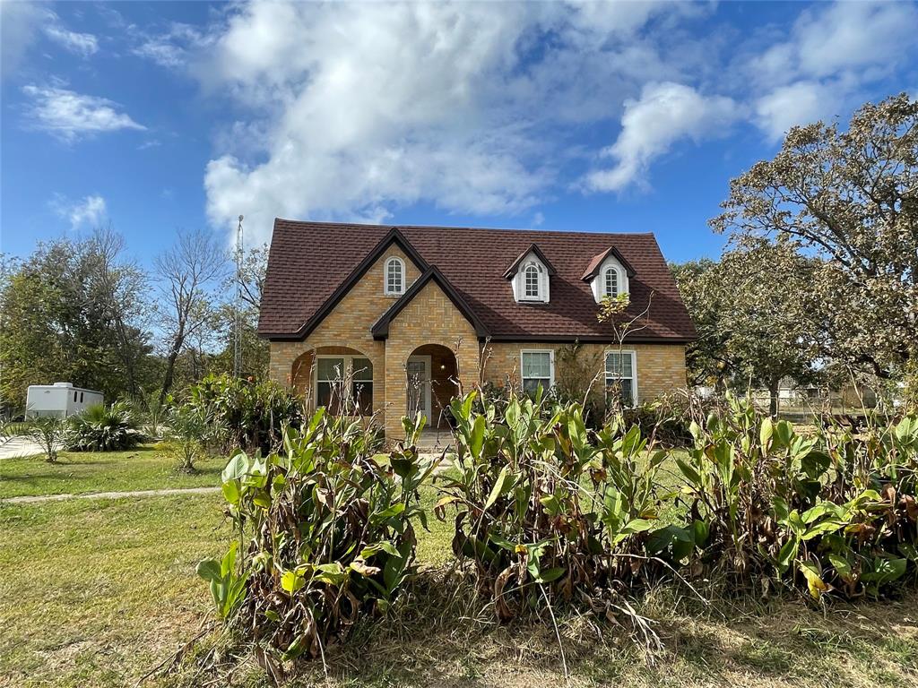 809 4th Street, Palacios, Texas image 1