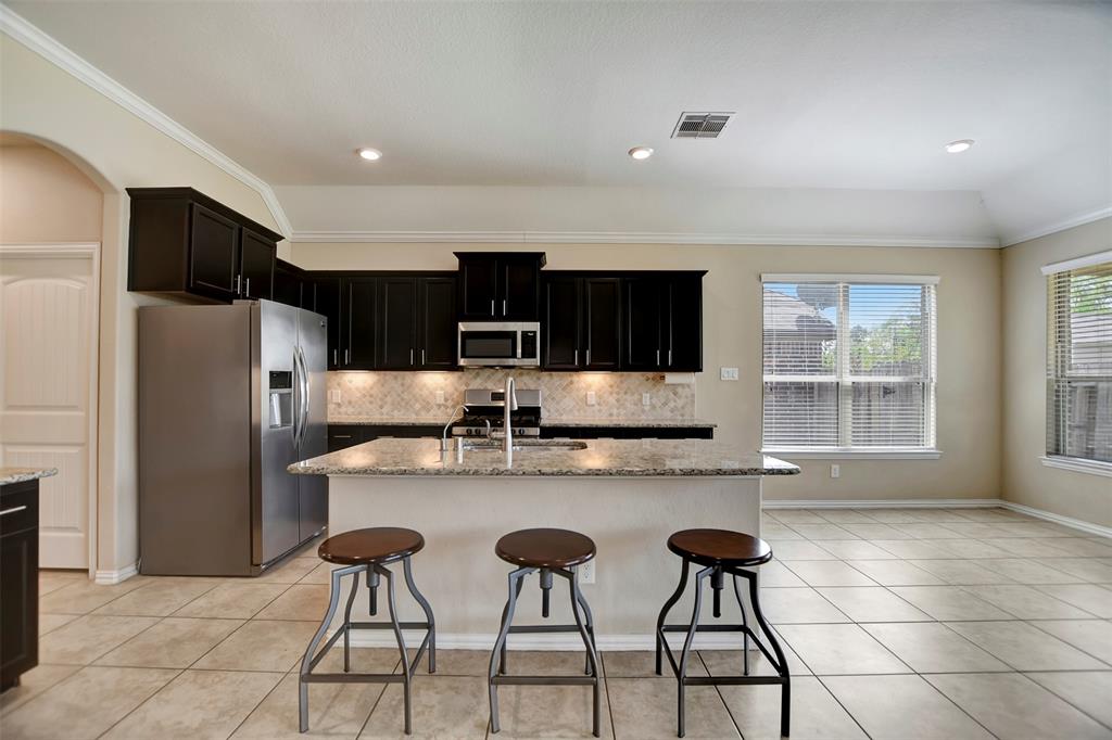 16111 Fairway Creek Circle, Crosby, Texas image 14