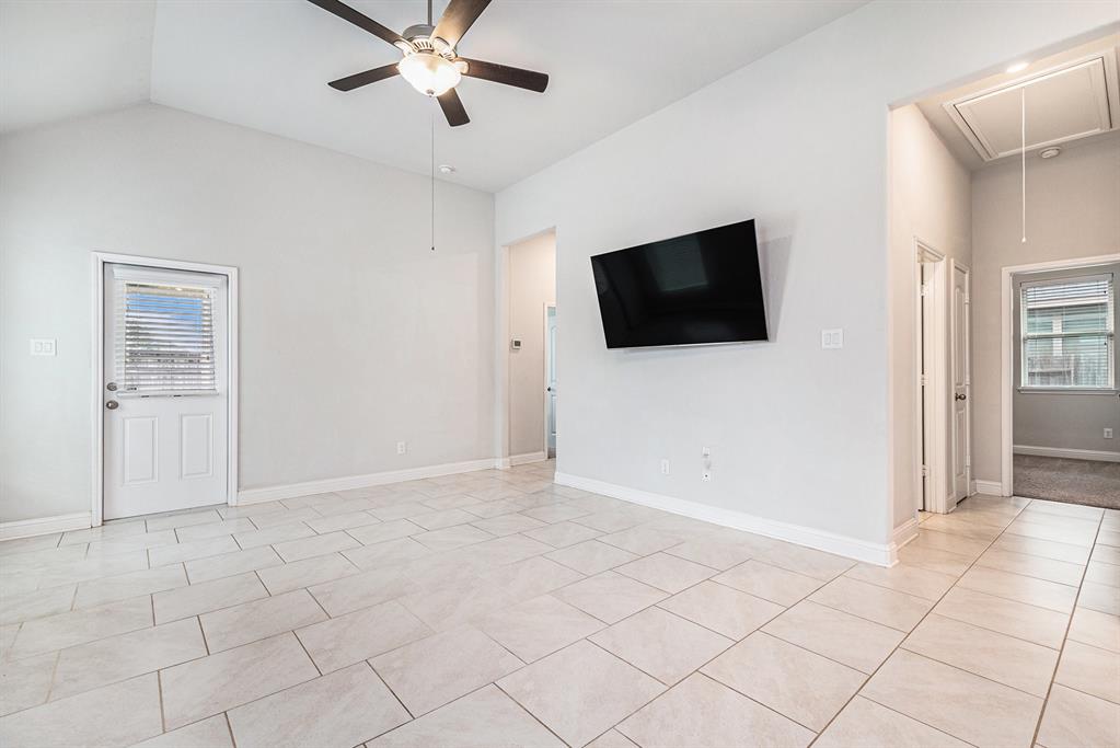 31310 Gulf Cypress Lane, Hockley, Texas image 11