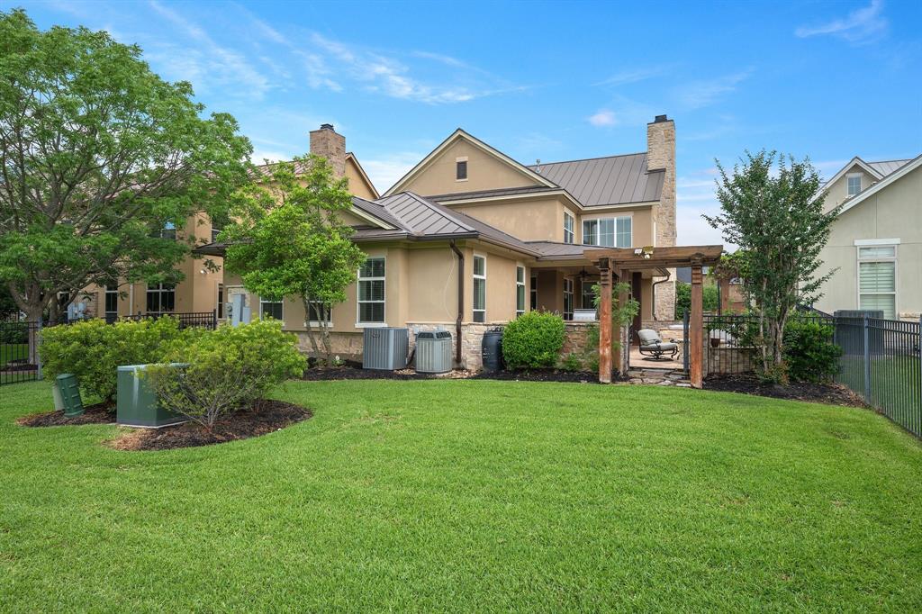 3215 Founders Drive, Bryan, Texas image 37
