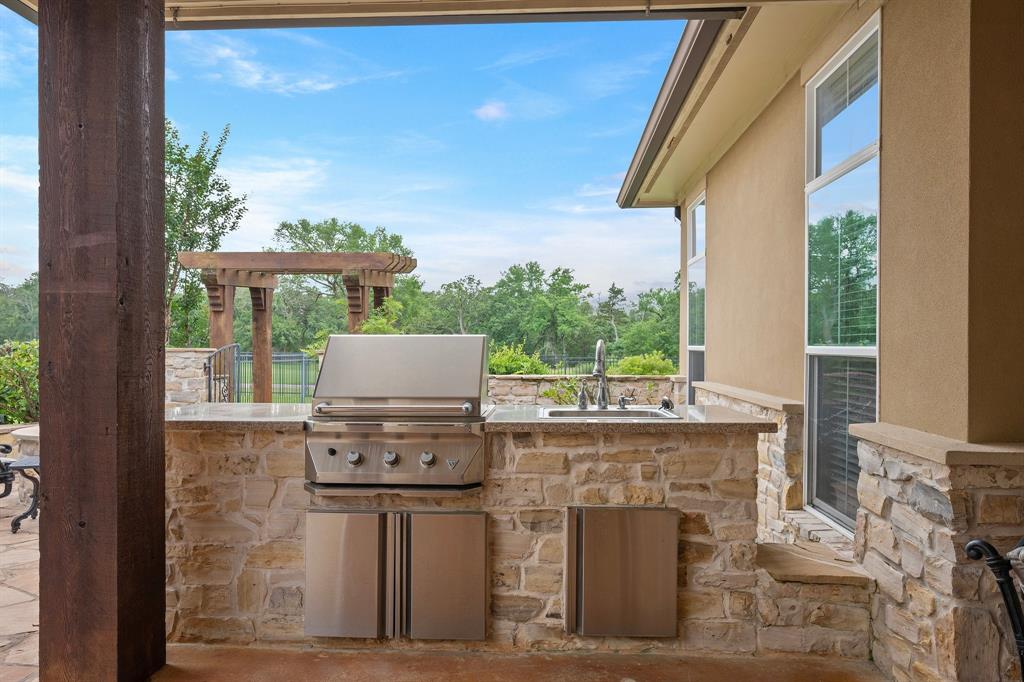 3215 Founders Drive, Bryan, Texas image 35