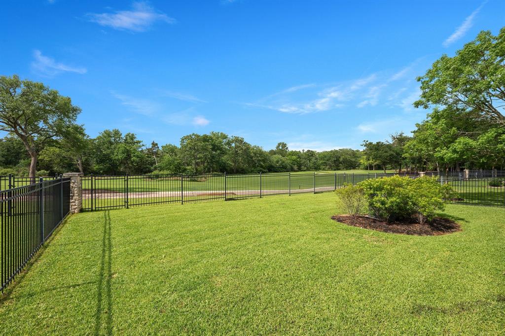 3215 Founders Drive, Bryan, Texas image 38