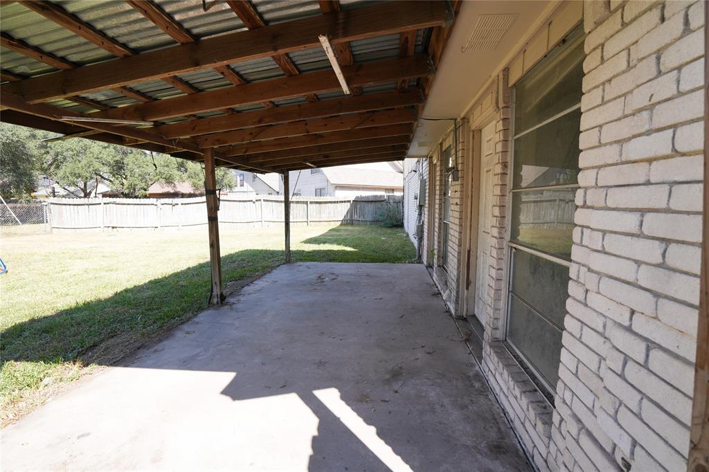 1103 Westwood Street, Victoria, Texas image 3