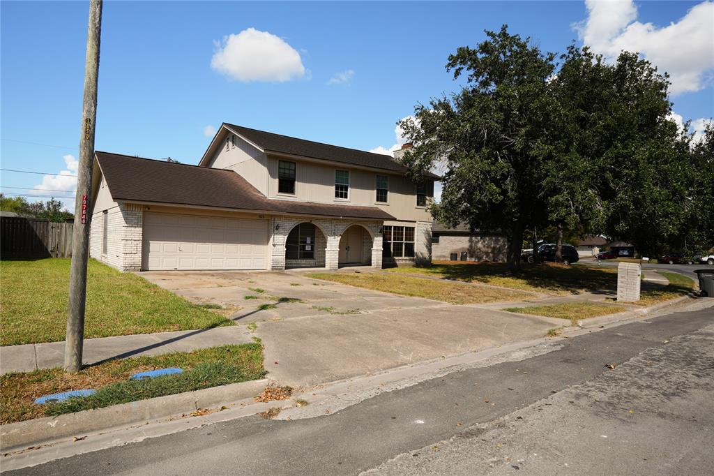 1103 Westwood Street, Victoria, Texas image 1