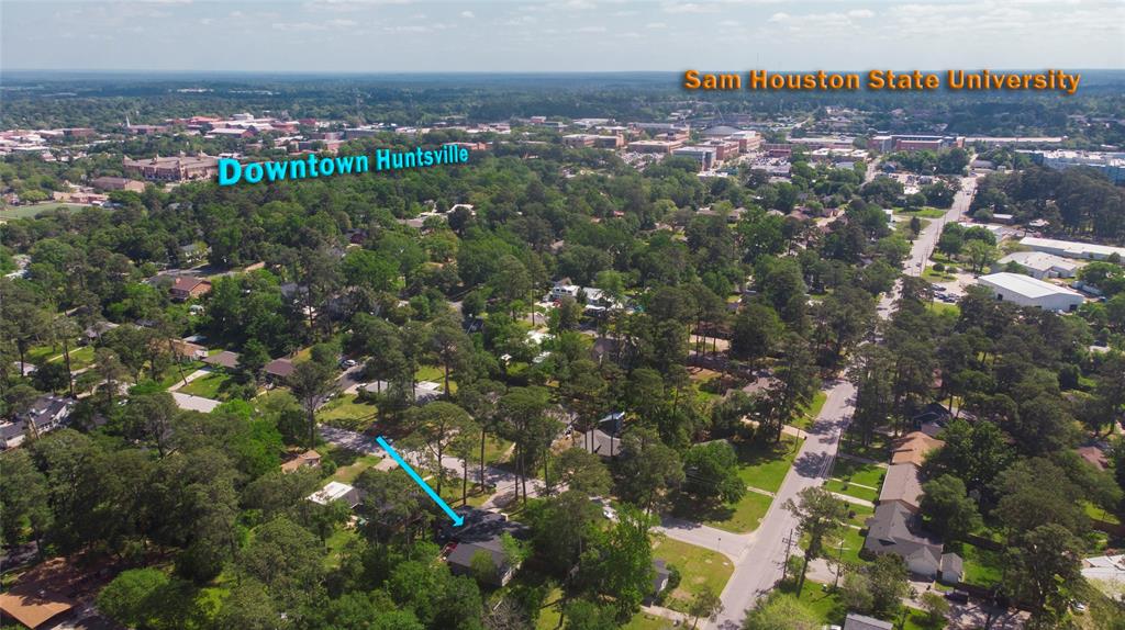 2126 Avenue P, Huntsville, Texas image 2