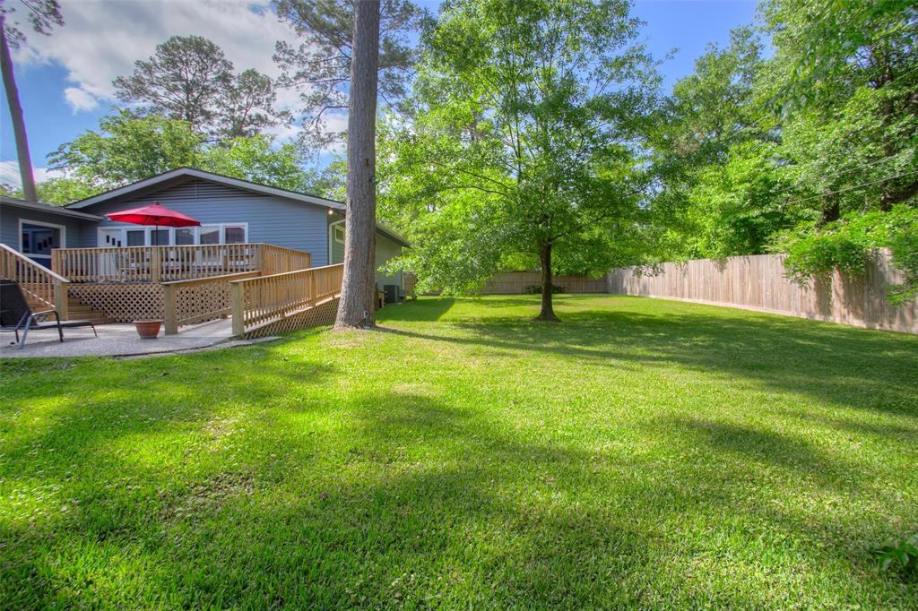 2126 Avenue P, Huntsville, Texas image 35