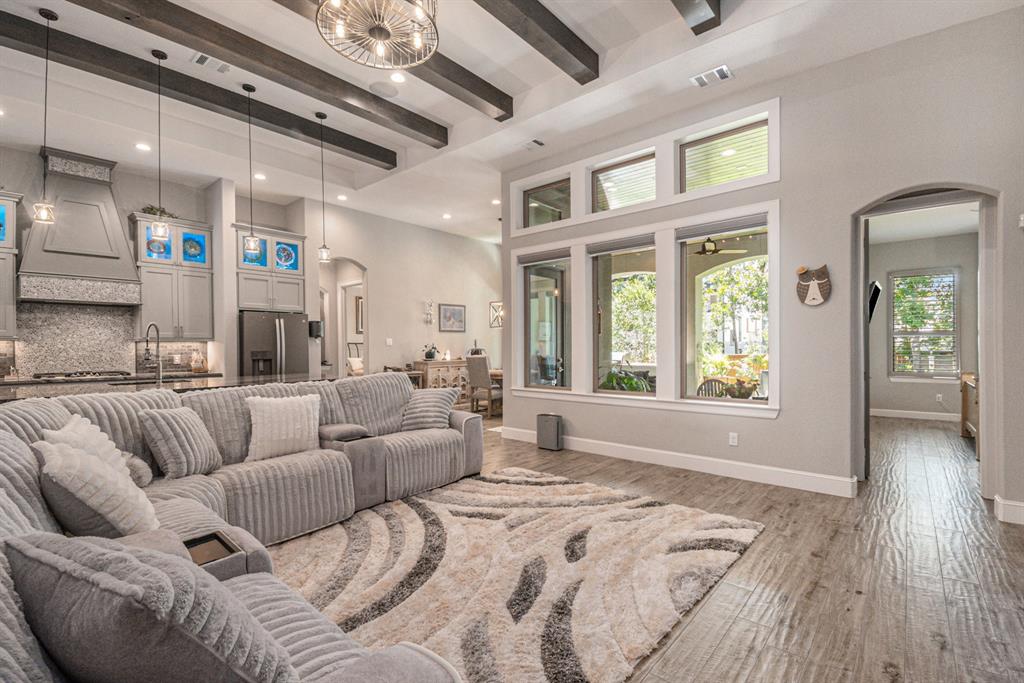 1726 Encino Boulevard, Conroe, Texas image 10