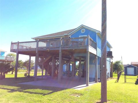 A home in Crystal Beach