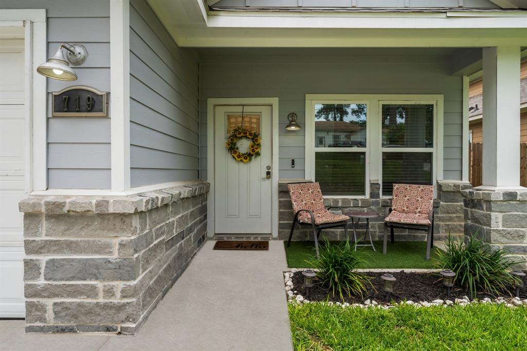 719 Cherokee Drive