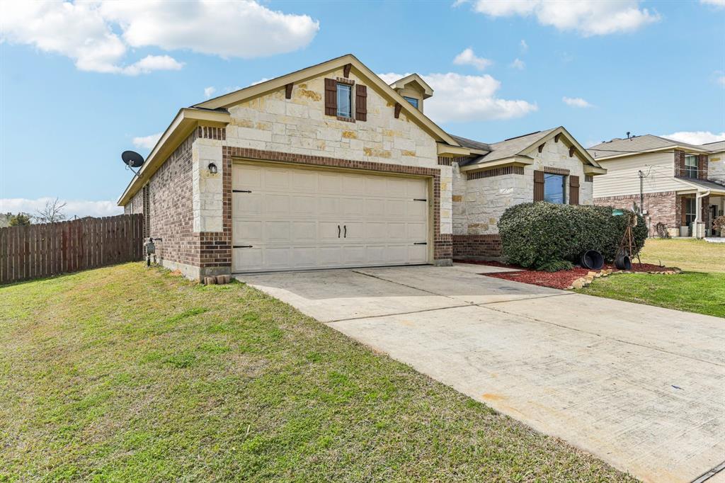 13291 Hidden Trail Court, Willis, Texas image 30