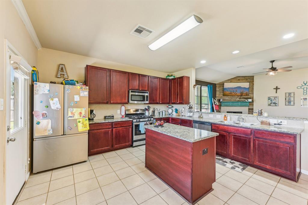 13291 Hidden Trail Court, Willis, Texas image 13