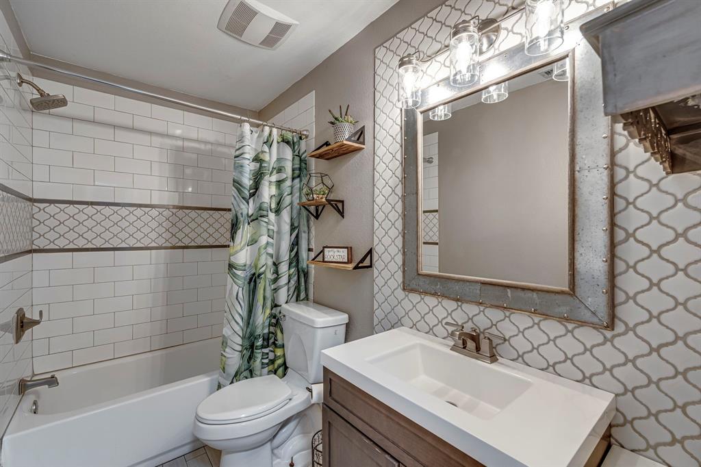 305 Modene Avenue, Waxahachie, Texas image 18