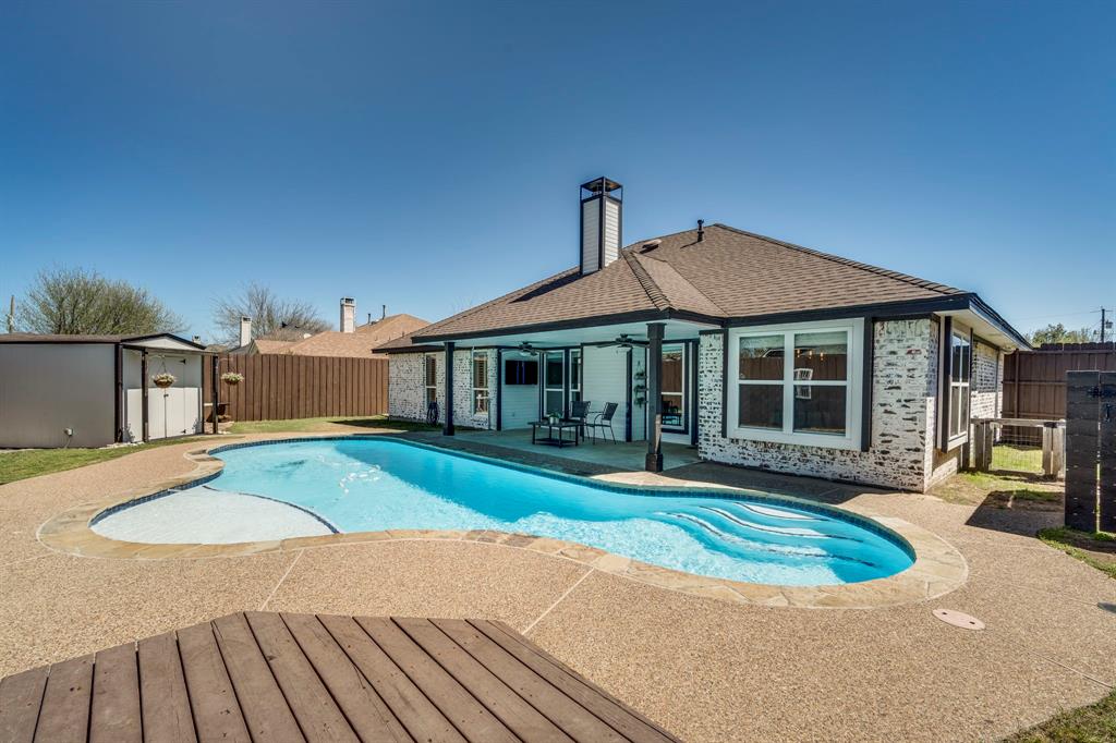 305 Modene Avenue, Waxahachie, Texas image 1
