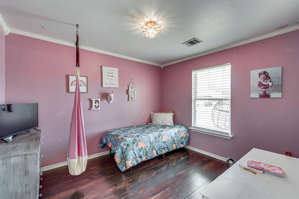 305 Modene Avenue, Waxahachie, Texas image 16