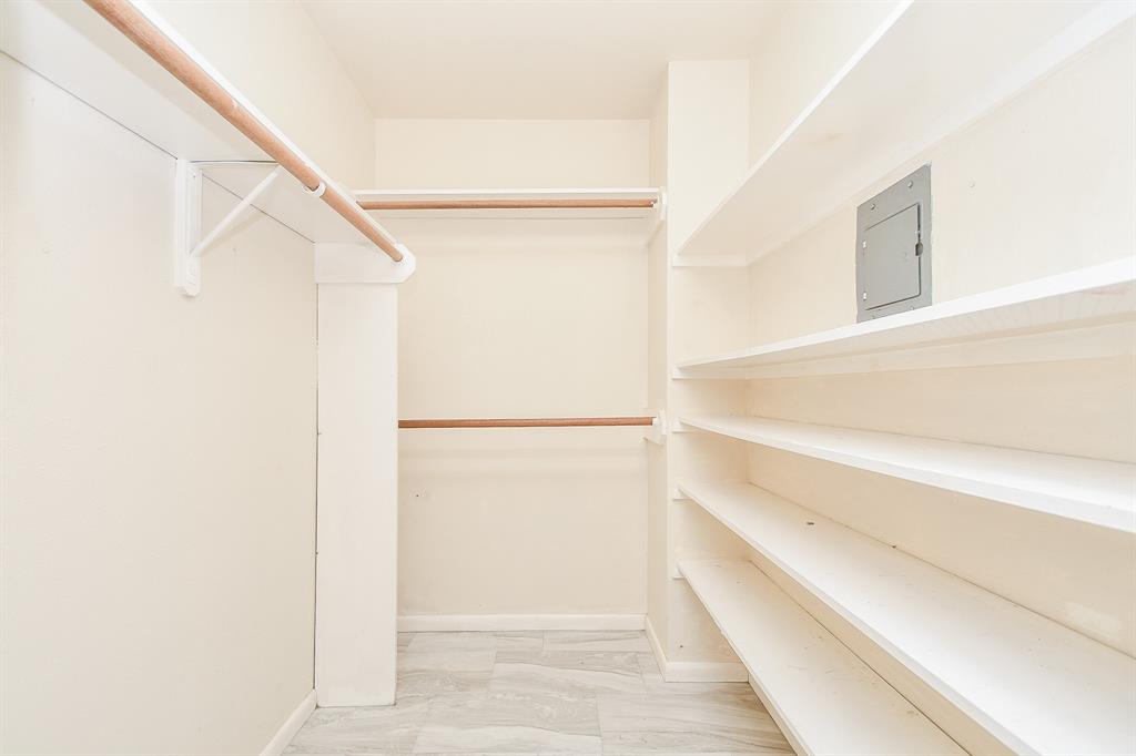 2350 Bering Drive #105, Houston, Texas image 27