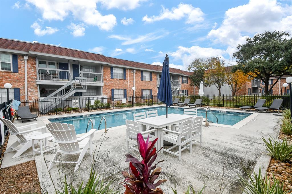 2350 Bering Drive #105, Houston, Texas image 33