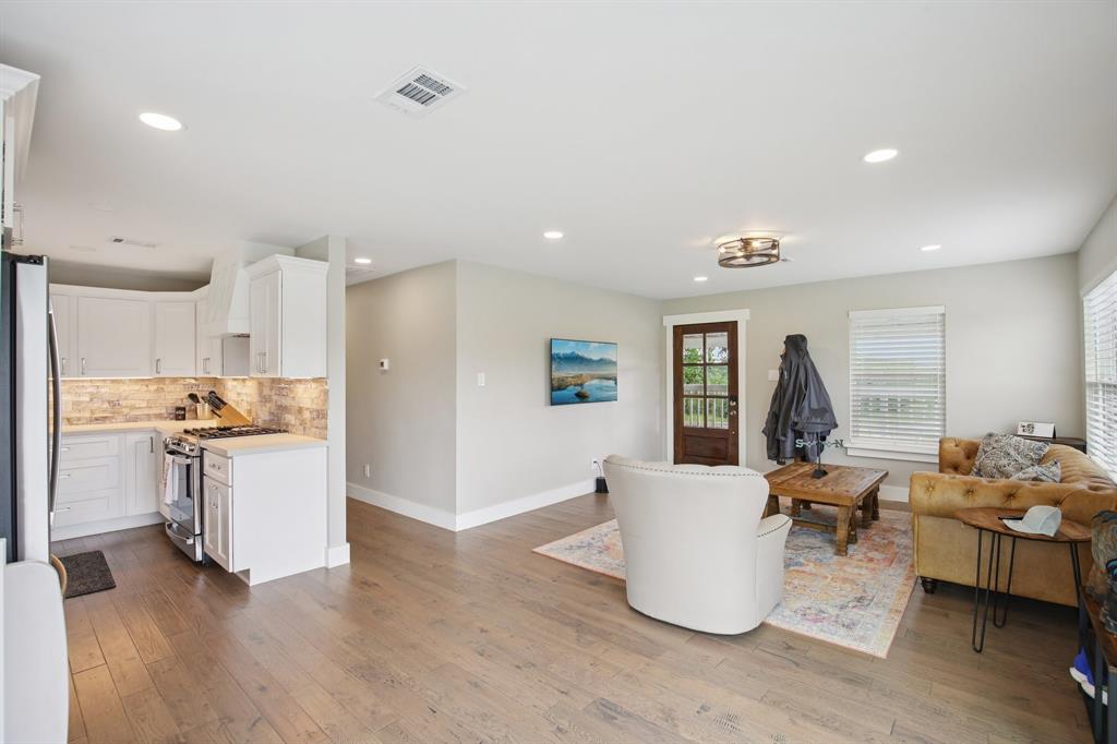27240 Old HWY 105 W