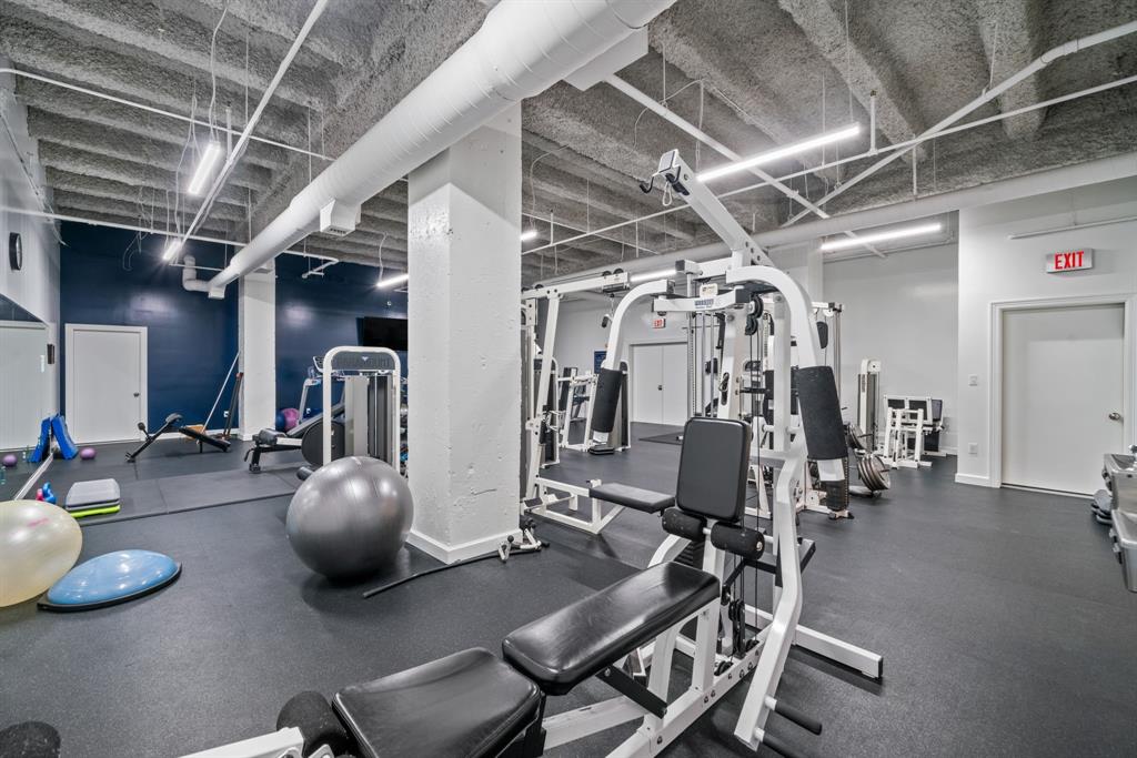 914 Main Street #2204, Houston, Texas image 46