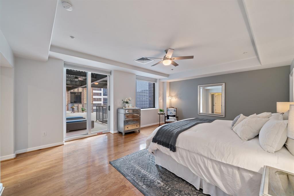 914 Main Street #2204, Houston, Texas image 16