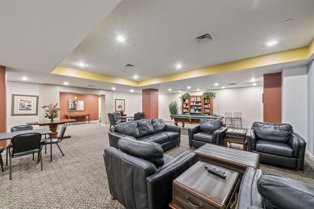 914 Main Street #2204, Houston, Texas image 39