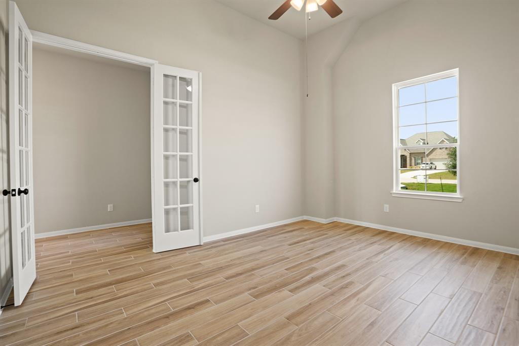 6819 Nichols Landing