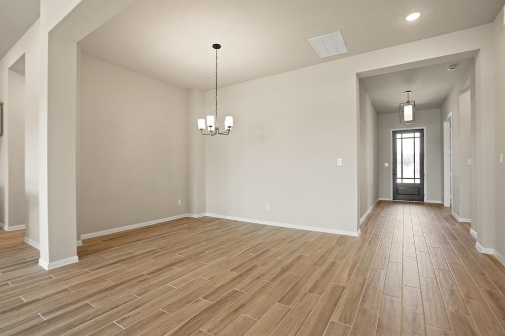 6819 Nichols Landing