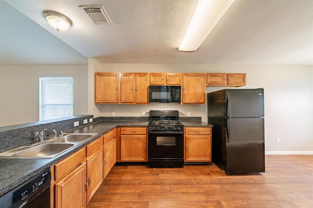 16111 Imperial Forest Lane, Houston, Texas image 3