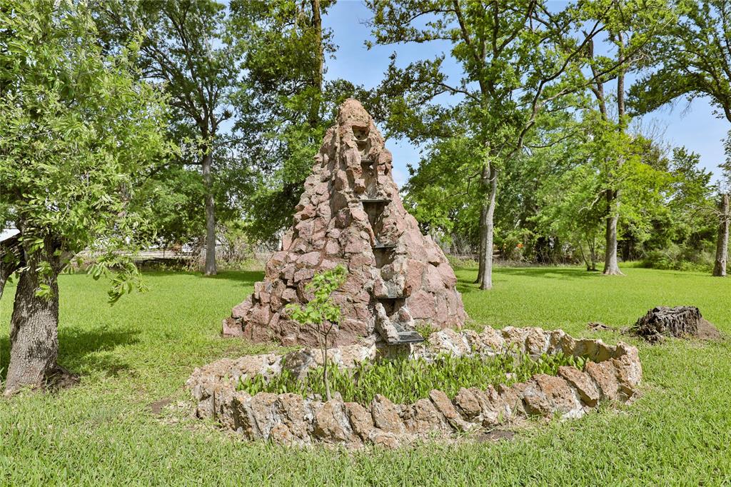 1001 Wilson Road, Clute, Texas image 8