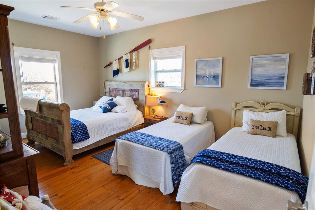 901 Helen Boulevard, Crystal Beach, Texas image 36