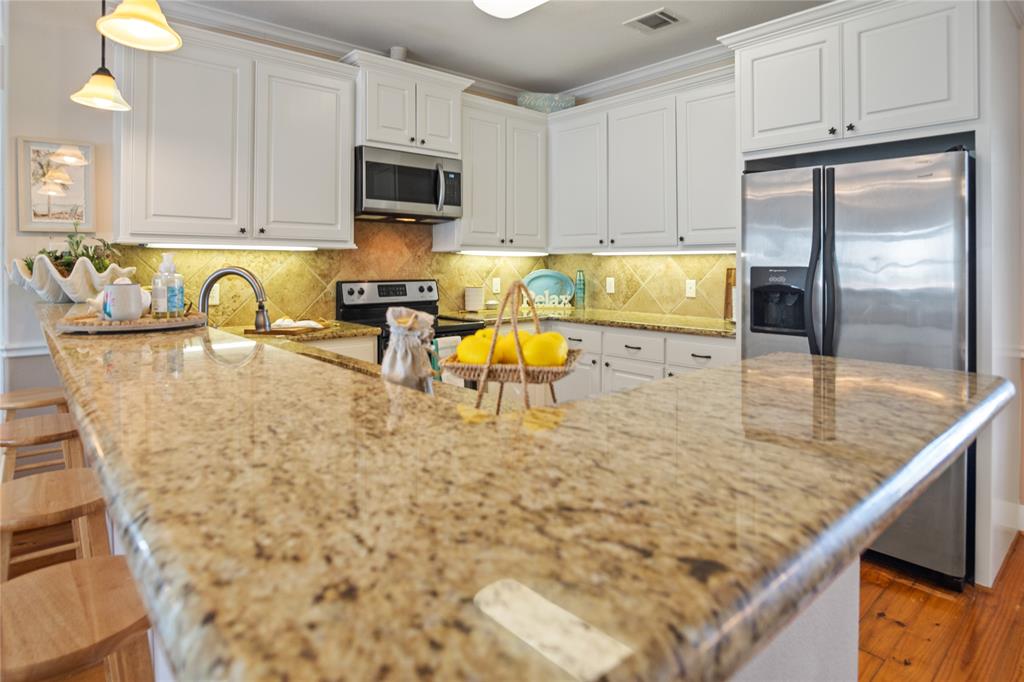 901 Helen Boulevard, Crystal Beach, Texas image 21