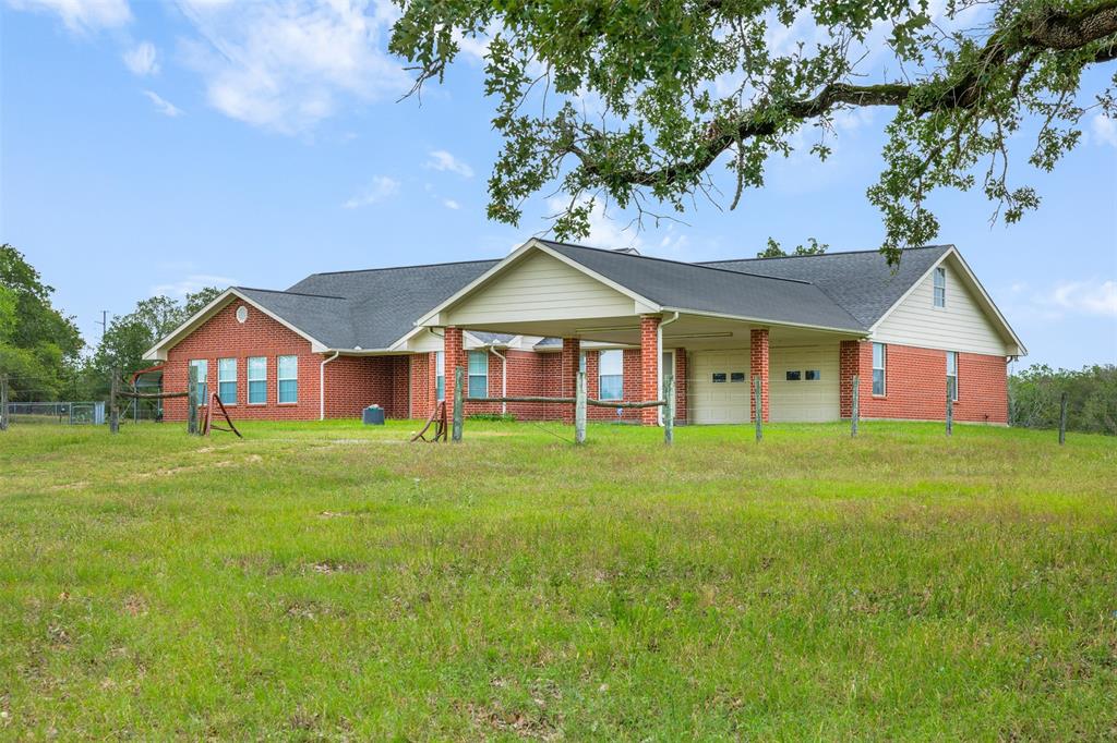 7715 Fm 153, La Grange, Texas image 5