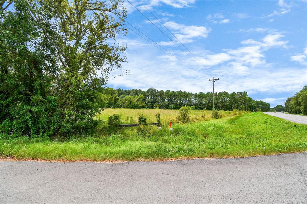 Lot1 Highway 105 Road