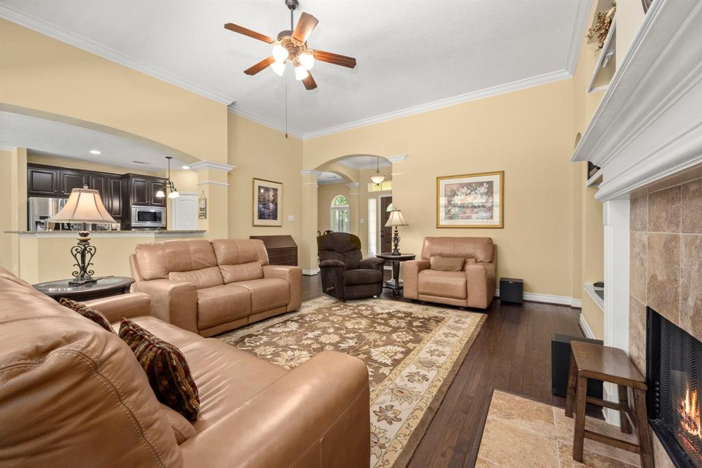 34102 Century Oaks Court, Magnolia, Texas image 8