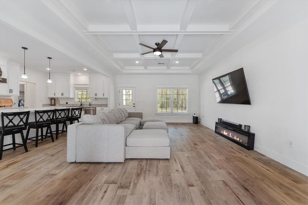 10462 Shepard Hill Road, Willis, Texas image 3
