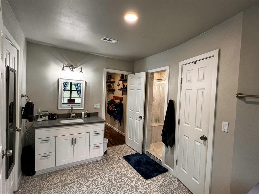 25 Ridge Top Drive, Huntsville, Texas image 14