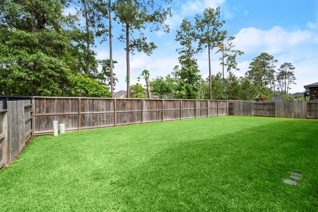 1222 Tallow Park Lane, Pinehurst, Texas image 34