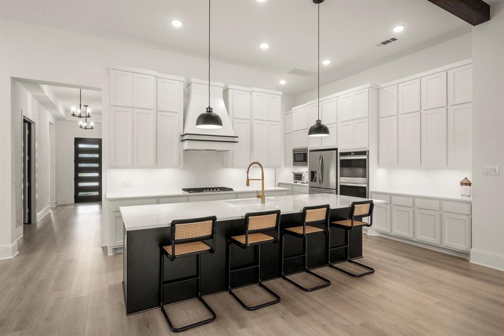 1222 Tallow Park Lane, Pinehurst, Texas image 13