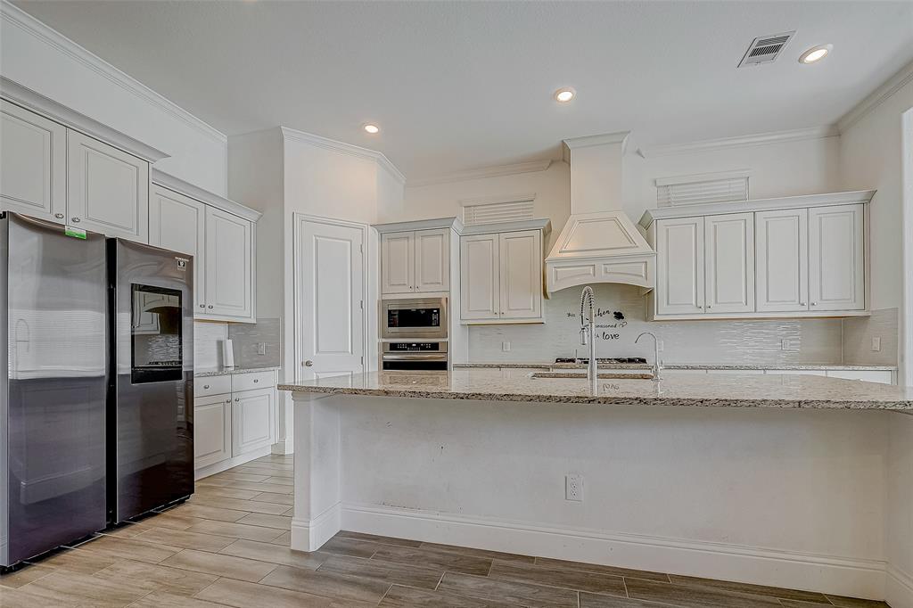 12902 Sierra National Drive, Humble, Texas image 11