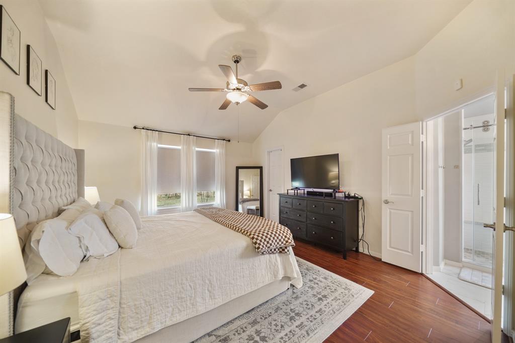 2412 Canyon Springs Drive, Pearland, Texas image 30