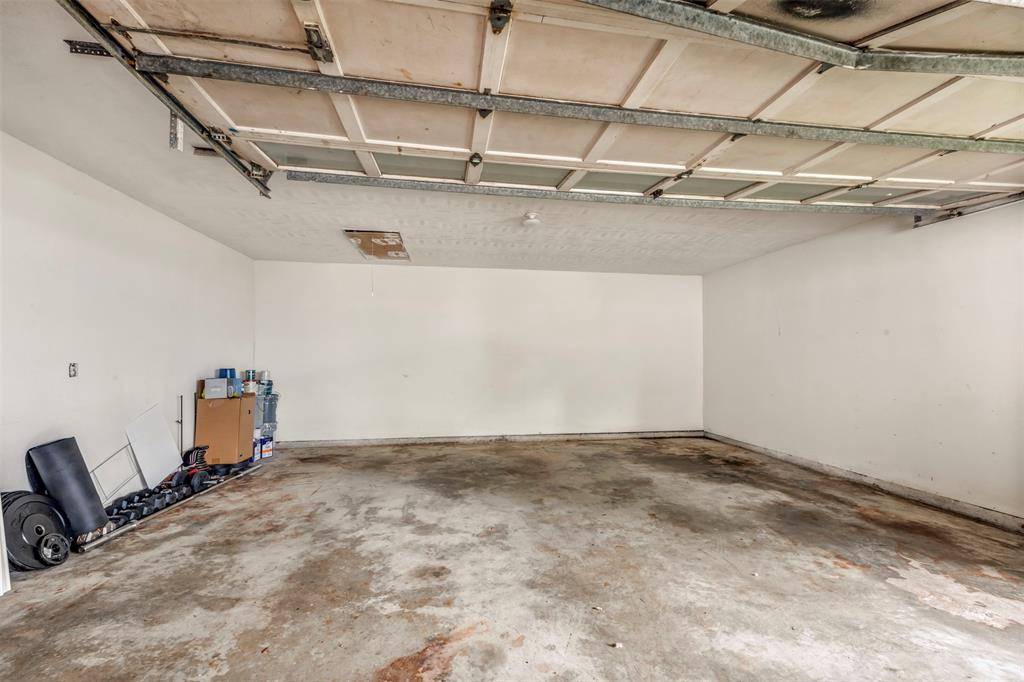 5108 Goose Creek Drive, Baytown, Texas image 24