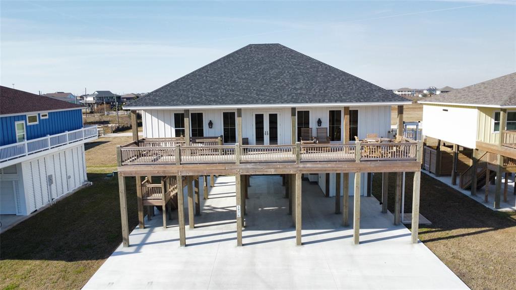 183 Ocean Shores Drive, Port Bolivar, Texas image 1