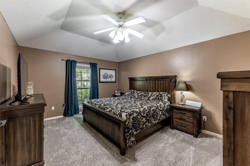 1430 River Oaks Drive, Huntsville, Texas image 15