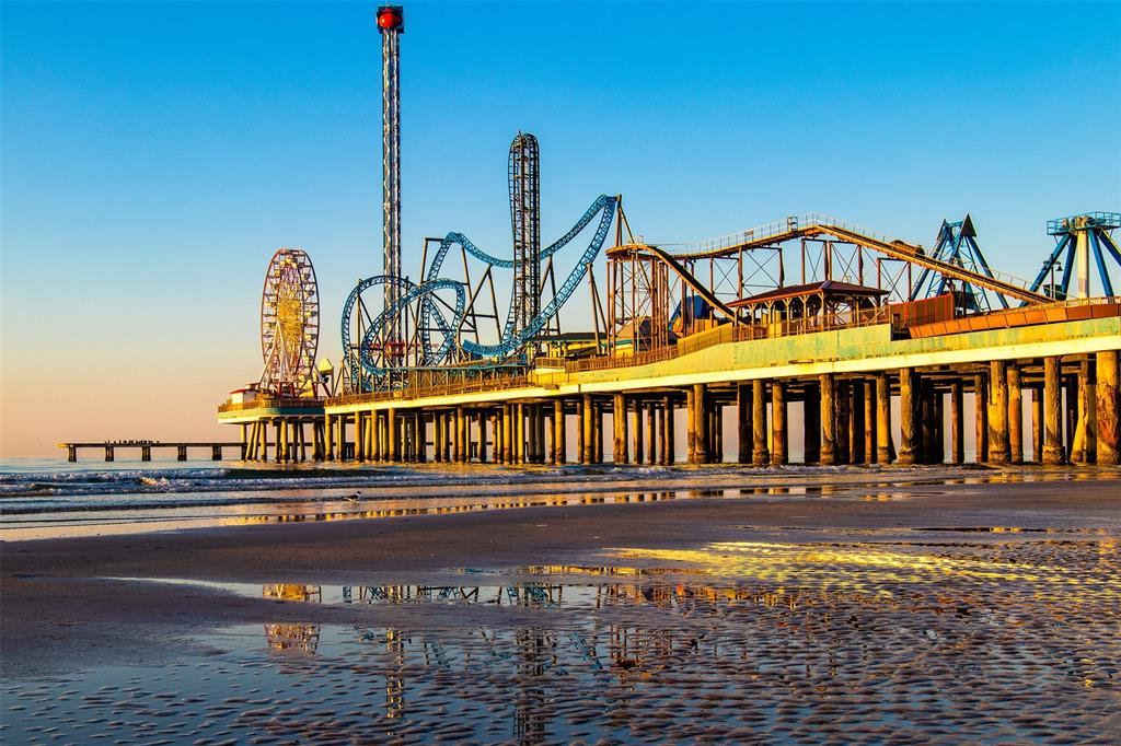 2564 E Bayshore Drive, San Leon, Texas image 49