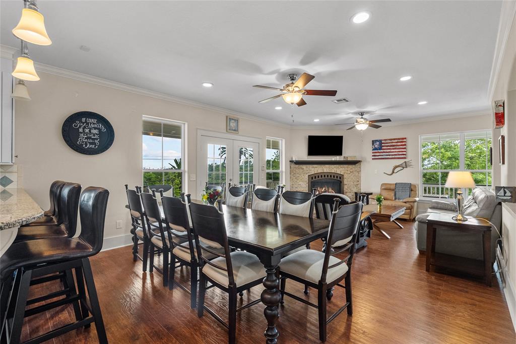 2564 E Bayshore Drive, San Leon, Texas image 16