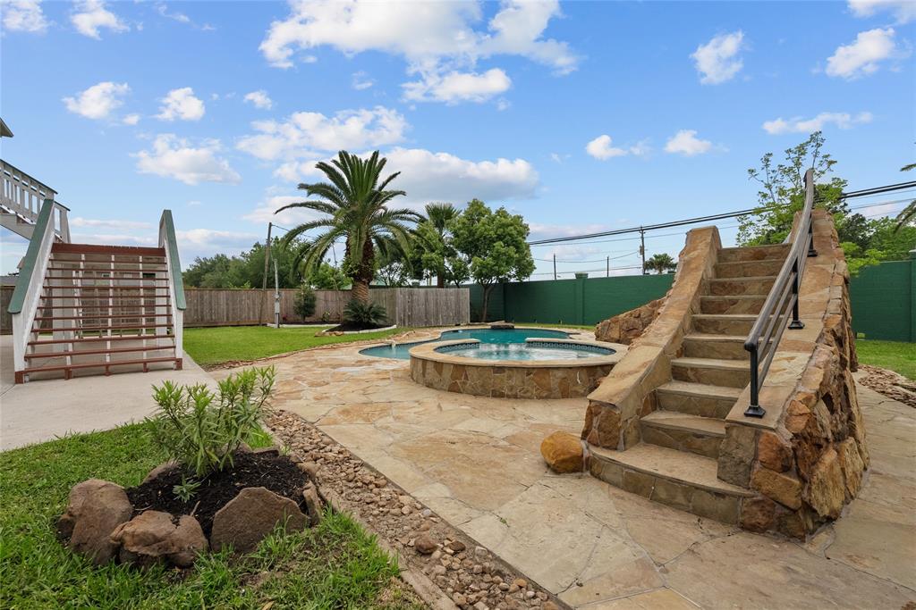 2564 E Bayshore Drive, San Leon, Texas image 44