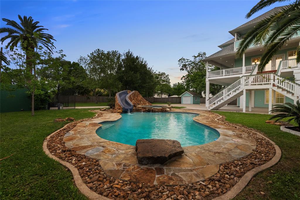 2564 E Bayshore Drive, San Leon, Texas image 45
