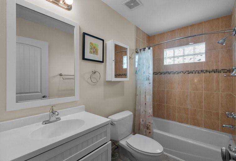2564 E Bayshore Drive, San Leon, Texas image 33