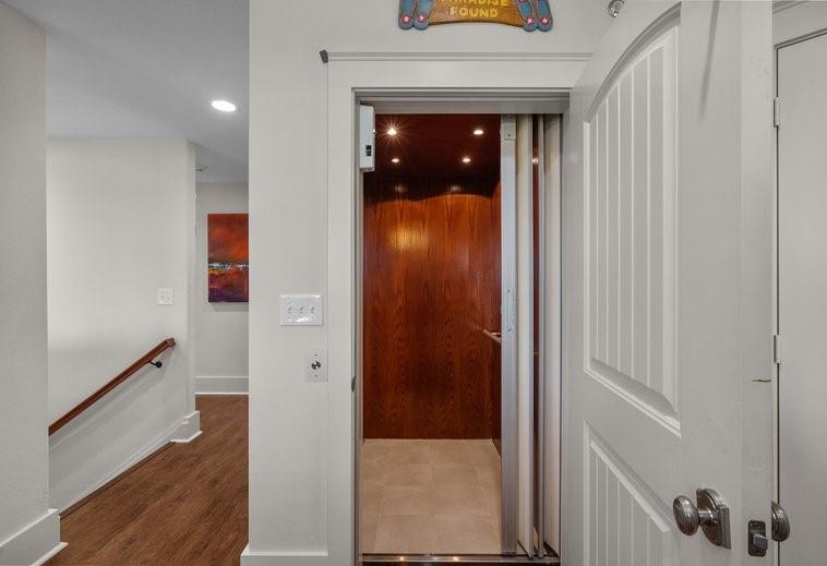 2564 E Bayshore Drive, San Leon, Texas image 43