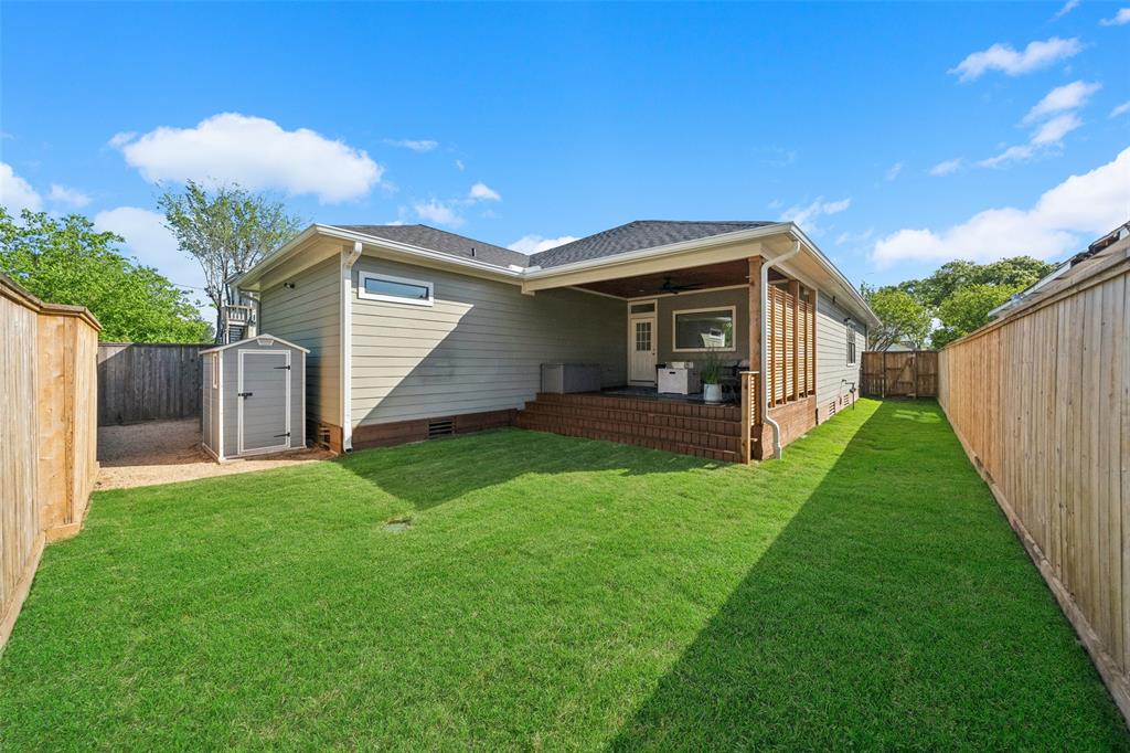 1709 Gentry Street, Houston, Texas image 14