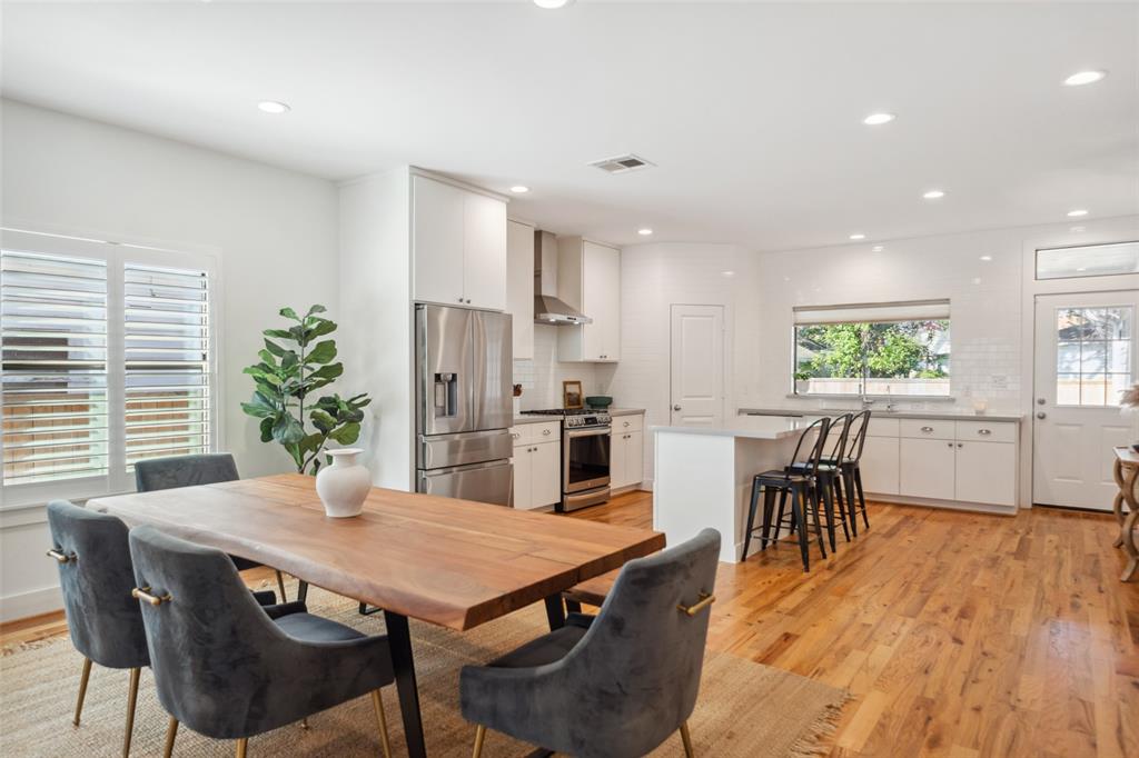 1709 Gentry Street, Houston, Texas image 7